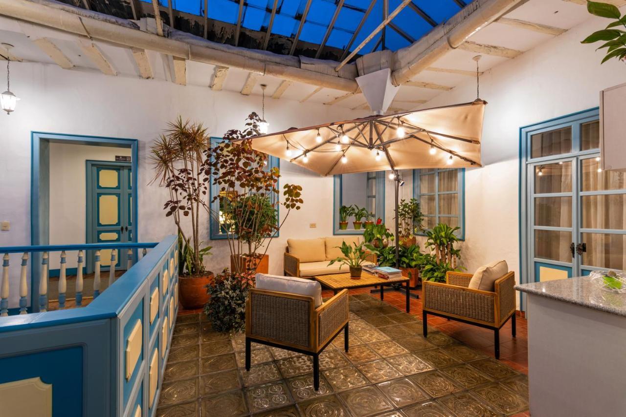 Del Parque Hotel & Suites Cuenca Ngoại thất bức ảnh