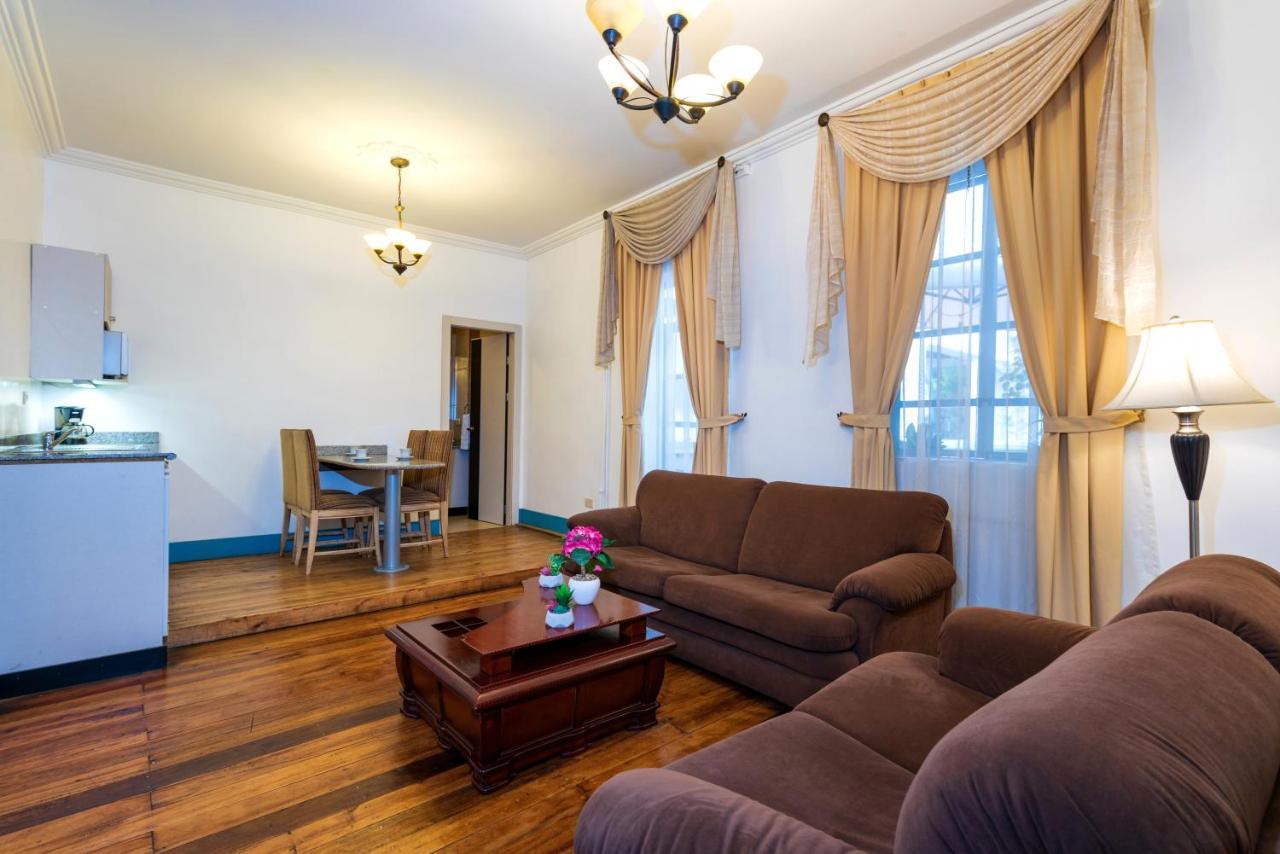 Del Parque Hotel & Suites Cuenca Ngoại thất bức ảnh