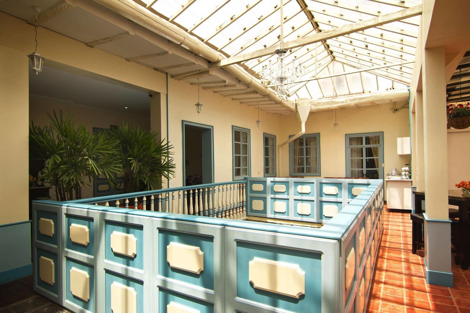 Del Parque Hotel & Suites Cuenca Ngoại thất bức ảnh